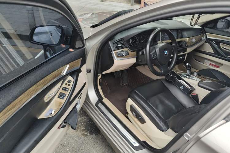 Used BMW 5 Series 2013 525Li Zhuole Edition Driver Seat