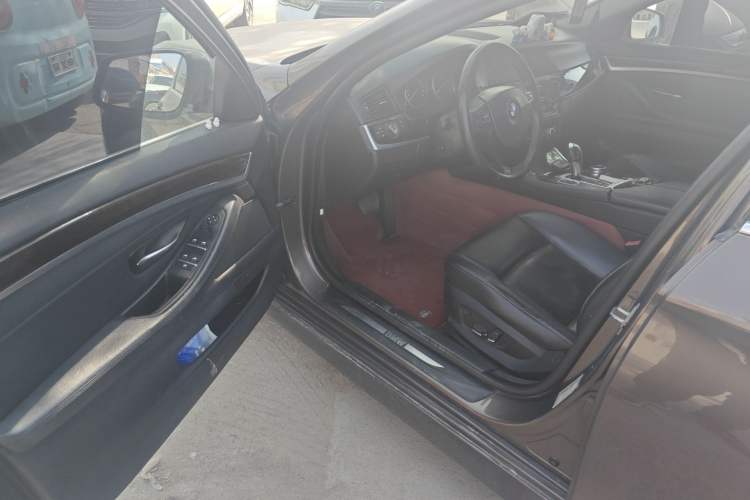 Used BMW 5 Series 2013 525Li Luxury Model Driver Seat