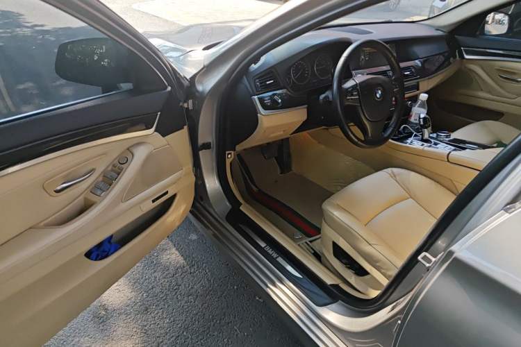 Used BMW 5 Series 2013 525Li Luxury Model Driver Seat