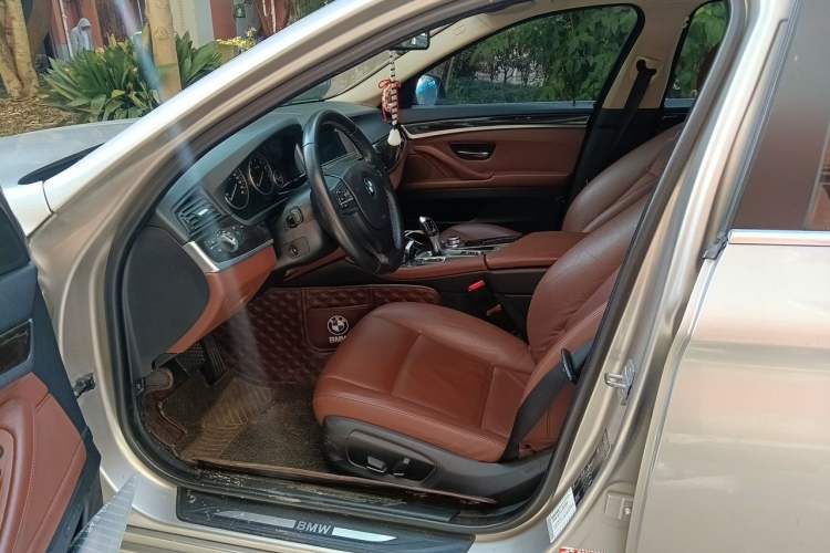 Used BMW 5 Series 2013 525Li Leading Model Driver Seat