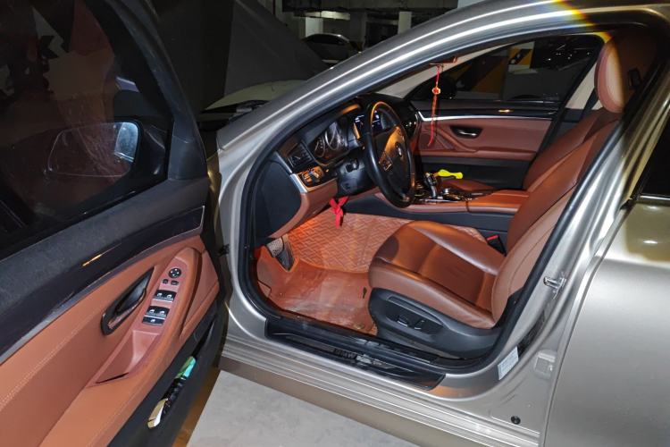 Used BMW 5 Series 2013 520Li Elegant Edition Driver Seat