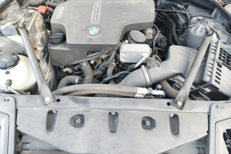 Used BMW 5 Series 2013 520i Elegant Edition Engine Bay