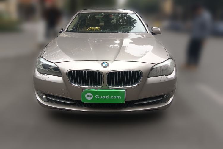 Used BMW 5 Series 2013 530Li Leading Model Front