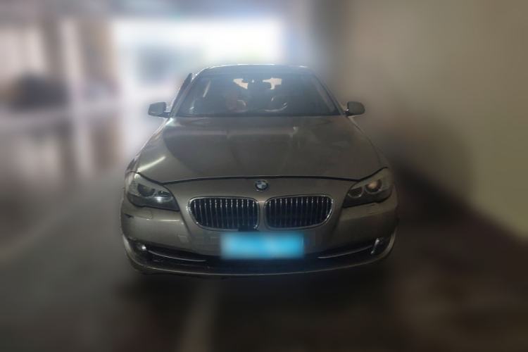 Used BMW 5 Series 2013 525Li Leading Model Front
