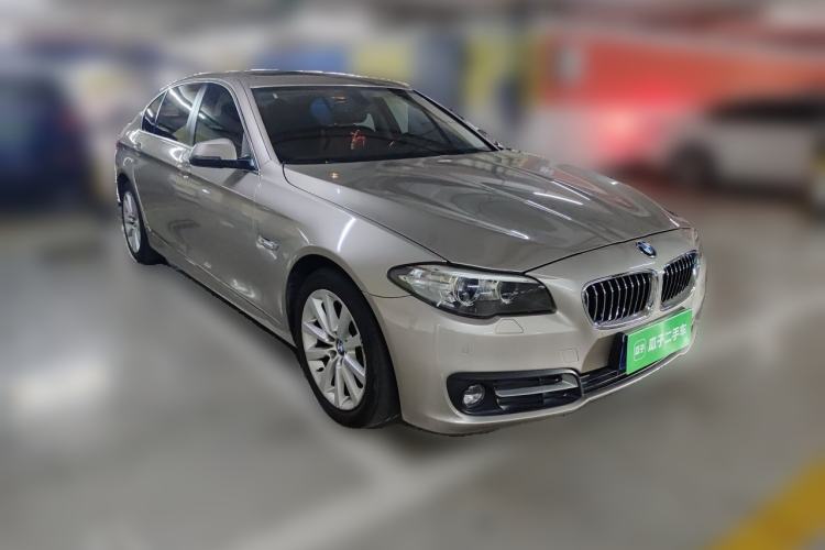 Used BMW 5 Series 2013 530Li Leading Model Front Right 45 Deg