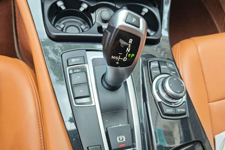 Used BMW 5 Series 2013 520Li Elegant Edition Gear Lever