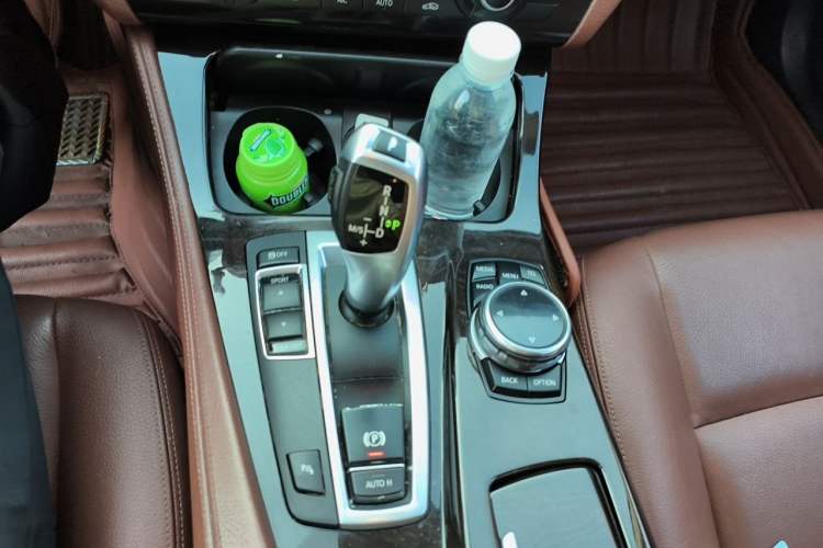Used BMW 5 Series 2013 530Li Leading Model Gear Lever