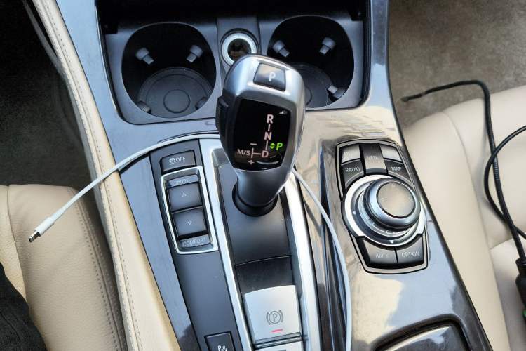Used BMW 5 Series 2013 525Li Leading Model Gear Lever