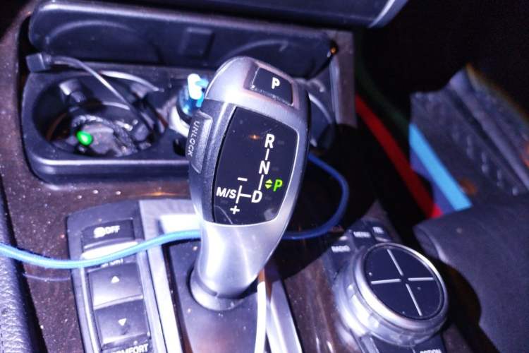 Used BMW 5 Series 2013 525Li Luxury Model Gear Lever