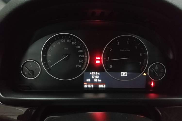 Used BMW 5 Series 2013 525Li Luxury Model Instrument Cluster