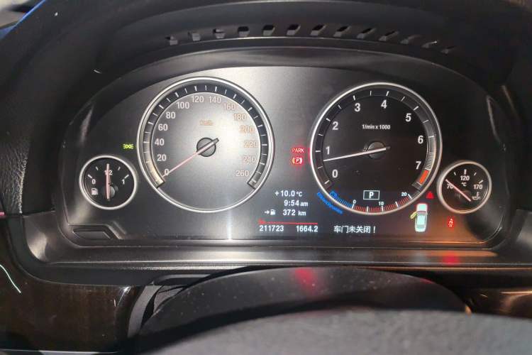 Used BMW 5 Series 2013 525Li Luxury Model Instrument Cluster
