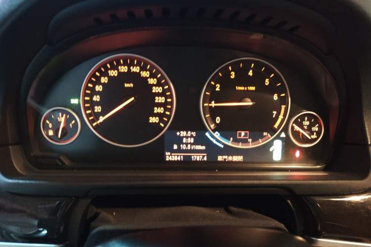 Used BMW 5 Series 2013 525Li Luxury Model Instrument Cluster