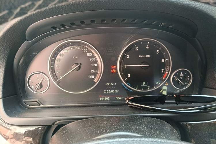 Used BMW 5 Series 2013 525Li Leading Model Instrument Cluster