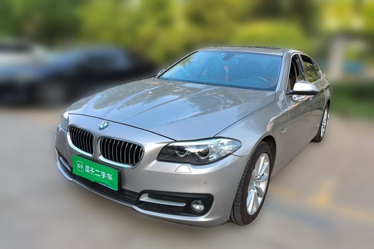 Ojetý BMW 5 Series 2013 530Li Leading Model Guazi used car, China used car export, Used car for sale, Used  cars, Cheapest cars for sale
