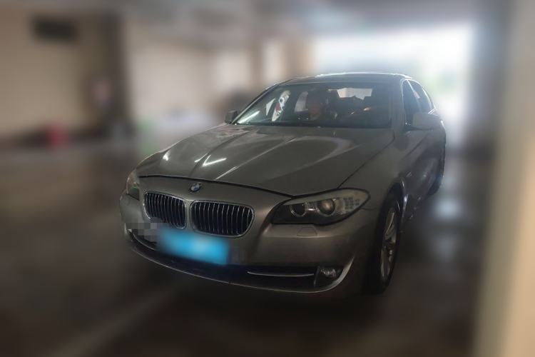 Used BMW 5 Series 2013 525Li Leading Model Guazi used car, China used car export, Used car for sale, Used cars, Cheapest cars for sale