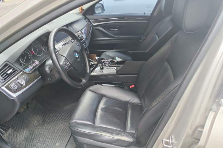 Used BMW 5 Series 2013 530Li Leading Model Left Front Seat