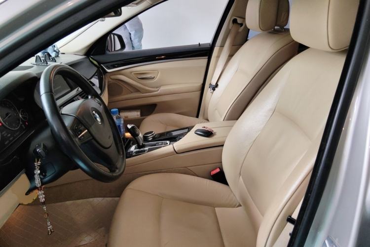 Used BMW 5 Series 2013 525Li Luxury Model Left Front Seat