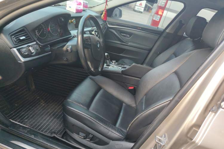 Used BMW 5 Series 2013 520i Elegant Edition Left Front Seat