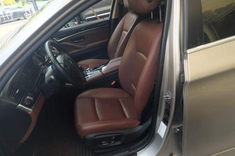 Used BMW 5 Series 2013 520i Elegant Edition Left Front Seat