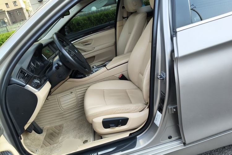 Used BMW 5 Series 2013 525Li Leading Model Left Front Seat