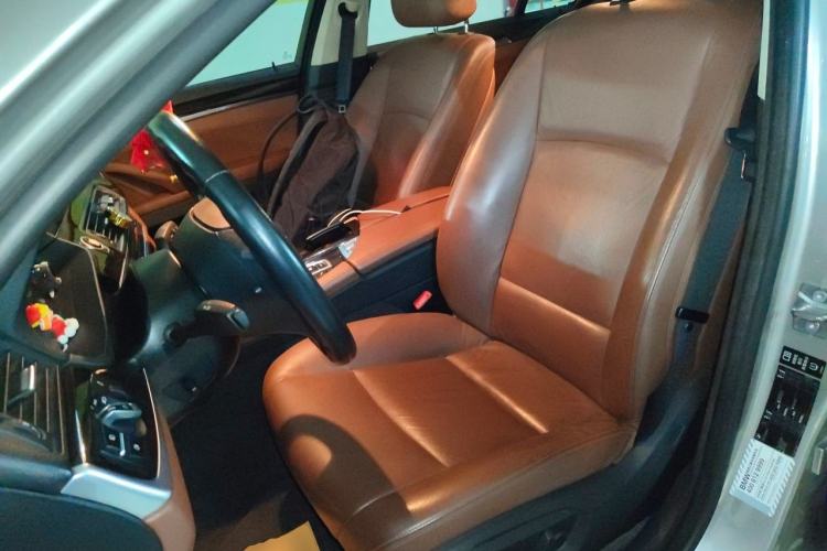 Used BMW 5 Series 2013 530Li Leading Model Left Front Seat