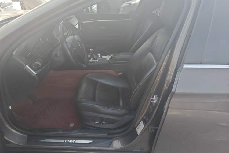 Used BMW 5 Series 2013 525Li Luxury Model Left Front Seat