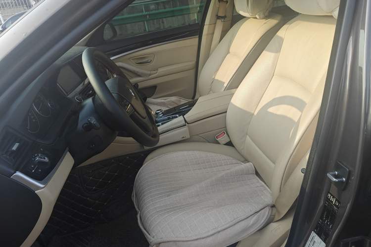 Used BMW 5 Series 2013 525Li Leading Model Left Front Seat