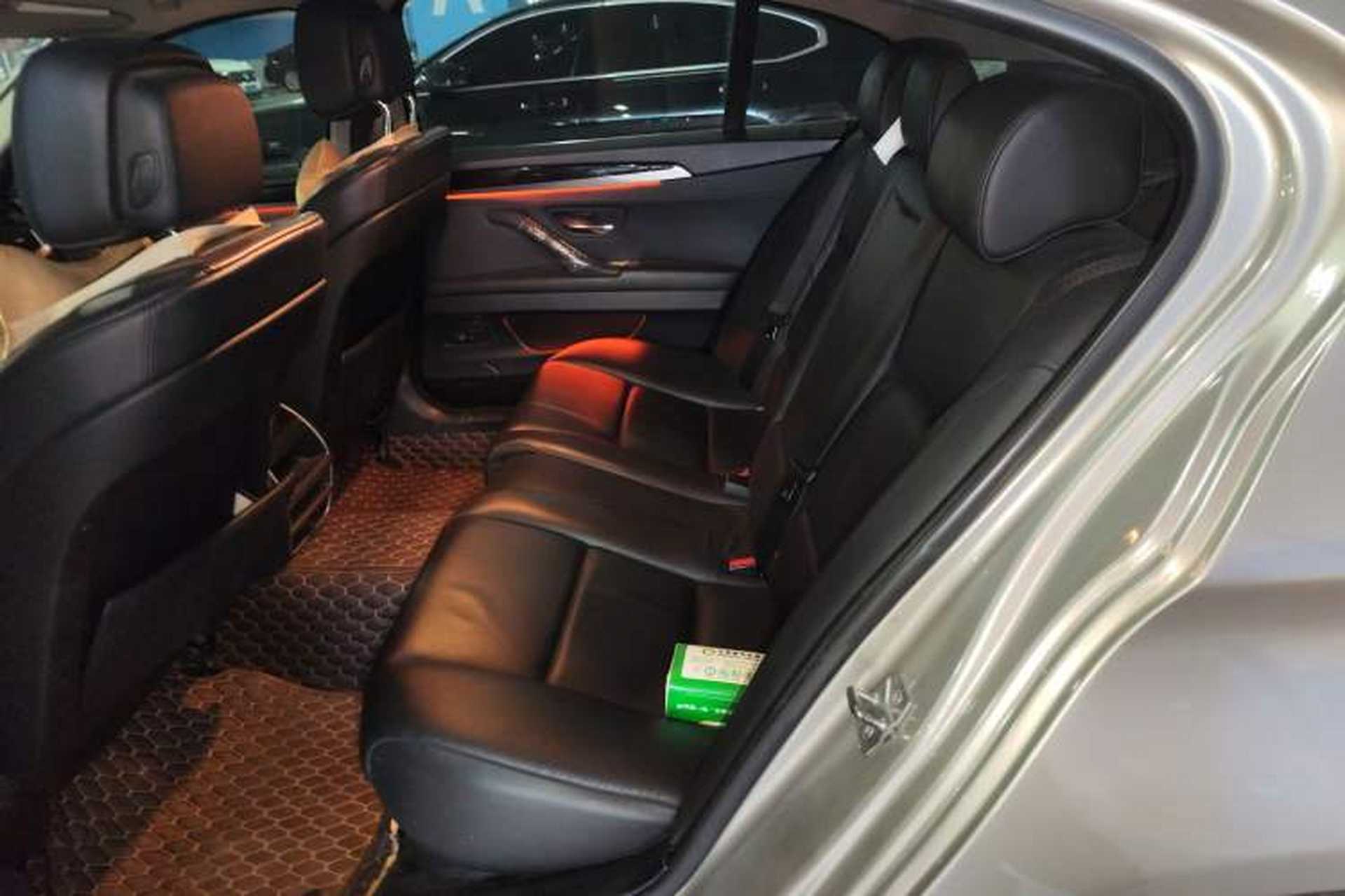Used BMW 5 Series 2013 525Li Leading Model Left Rear Seat