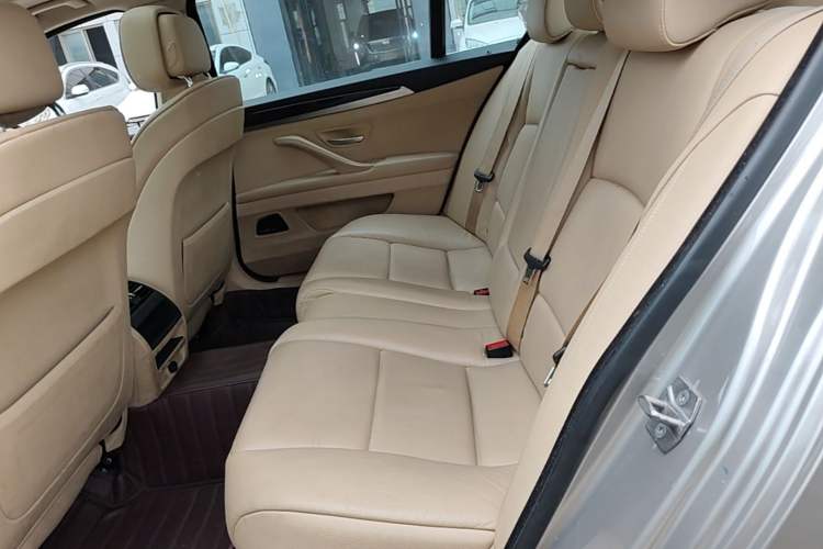 Used BMW 5 Series 2013 520Li Elegant Edition Left Rear Seat