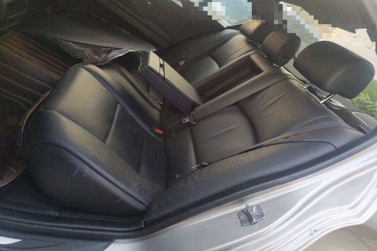 Used BMW 5 Series 2013 525Li Leading Model Left Rear Seat