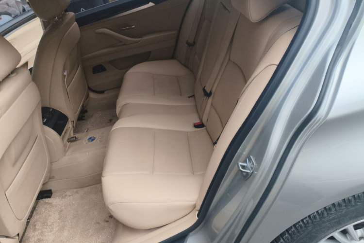 Used BMW 5 Series 2013 525Li Leading Model Left Rear Seat