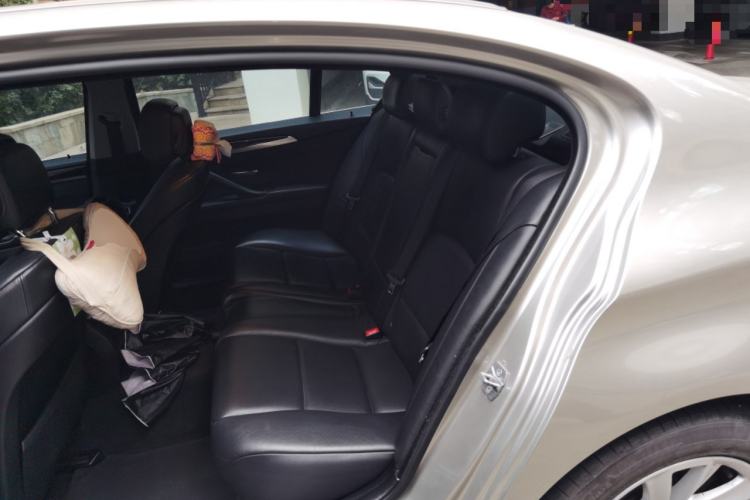 Used BMW 5 Series 2013 525Li Leading Model Left Rear Seat