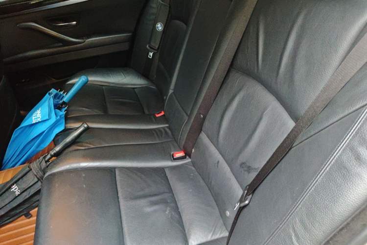 Used BMW 5 Series 2013 525Li Leading Model Left Rear Seat