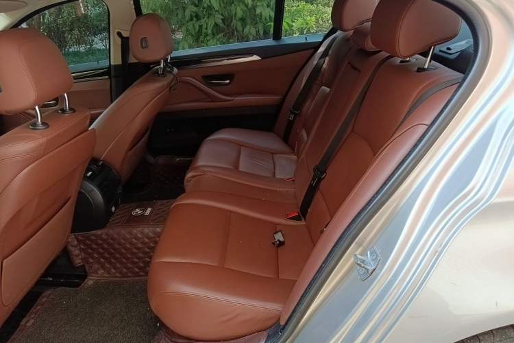 Used BMW 5 Series 2013 525Li Leading Model Left Rear Seat
