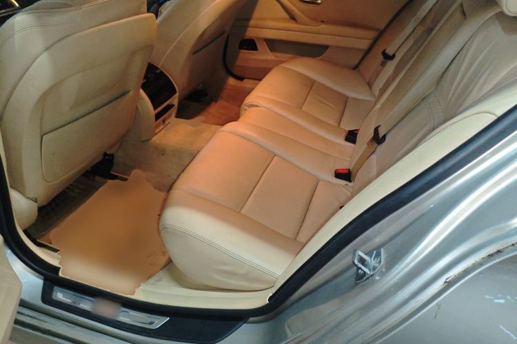 Used BMW 5 Series 2013 525Li Leading Model Left Rear Seat