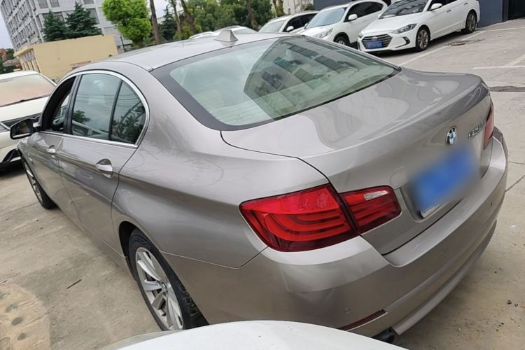 Used BMW 5 Series 2013 520Li Elegant Edition Rear Left 45 Deg