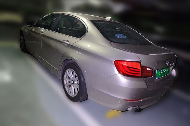 Used BMW 5 Series 2013 525Li Leading Model Rear Left 45 Deg