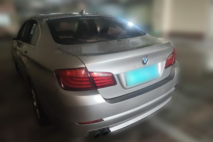 Used BMW 5 Series 2013 525Li Leading Model Rear Left 45 Deg