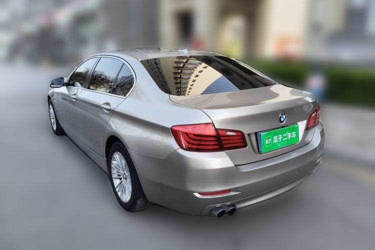 Used BMW 5 Series 2013 525Li Leading Model Rear Left 45 Deg