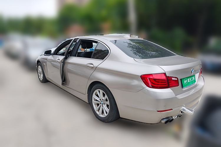 Used BMW 5 Series 2013 525Li Luxury Model Rear Left 45 Deg