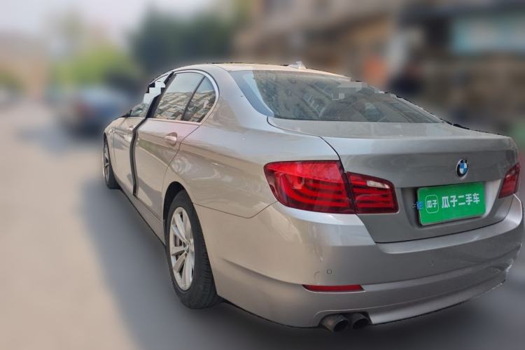 Used BMW 5 Series 2013 520Li Elegant Edition Rear Left 45 Deg