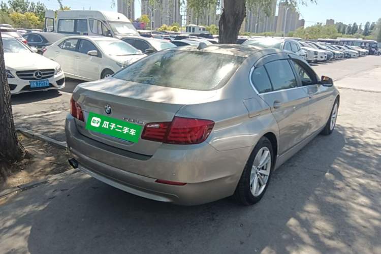 Used BMW 5 Series 2013 525Li Luxury Model Rear Right 45 Deg