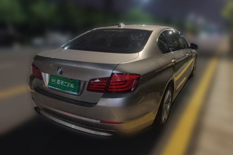 Used BMW 5 Series 2013 520Li Elegant Edition Rear Right 45 Deg
