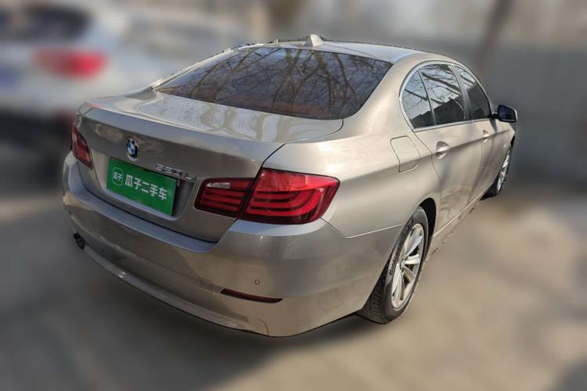 Used BMW 5 Series 2013 520Li Elegant Edition Rear Right 45 Deg