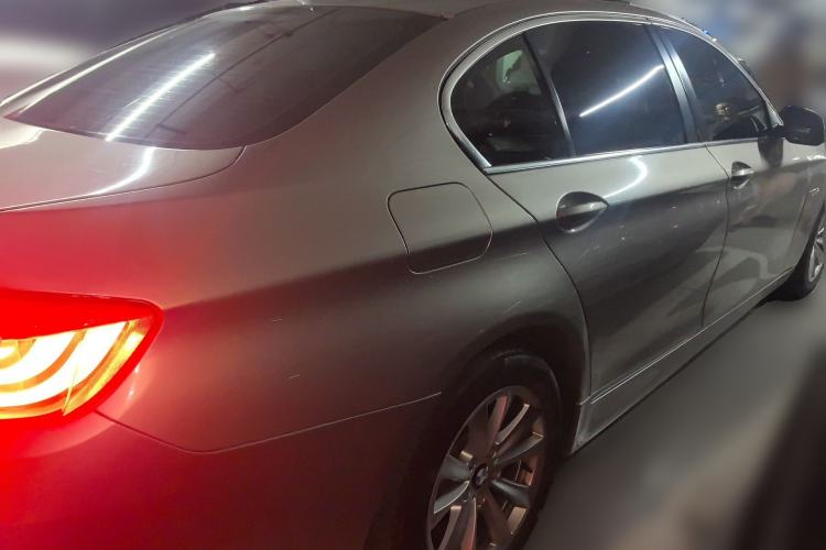 Used BMW 5 Series 2013 525Li Luxury Model Rear Right 45 Deg