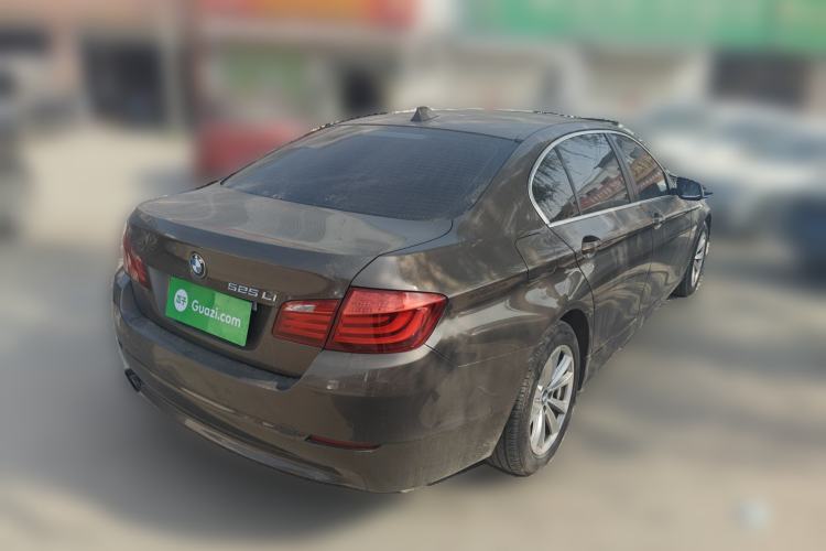 Used BMW 5 Series 2013 525Li Luxury Model Rear Right 45 Deg