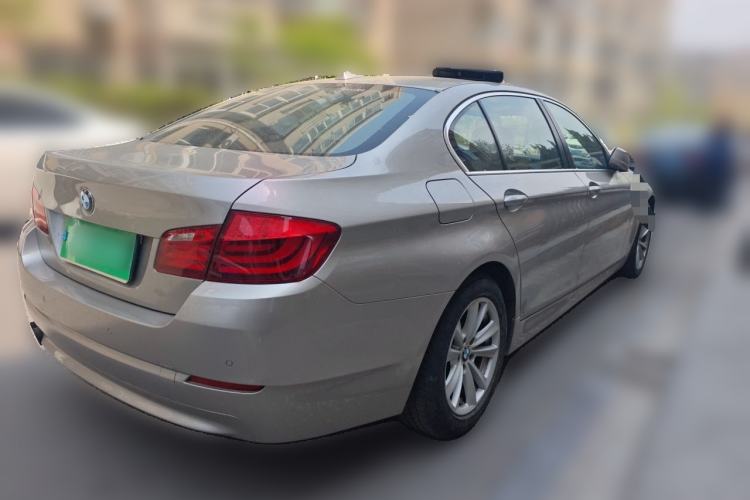 Used BMW 5 Series 2013 520Li Elegant Edition Rear Right 45 Deg