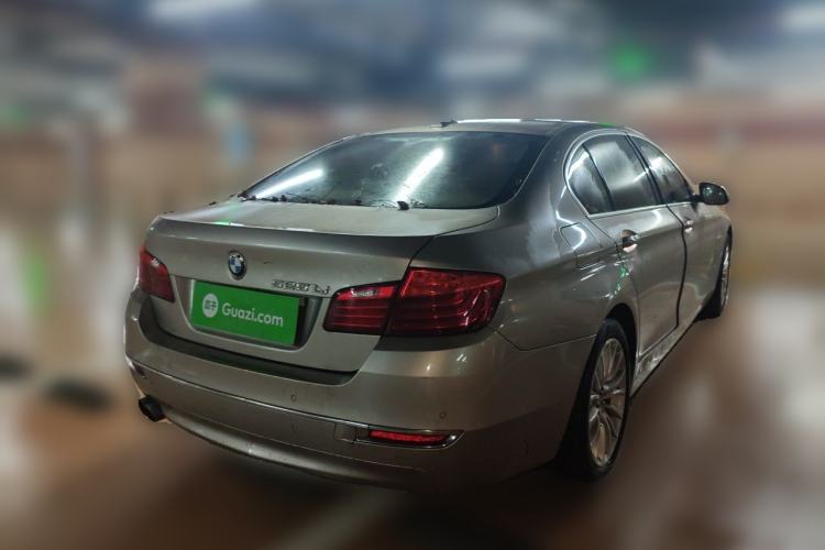 Used BMW 5 Series 2013 525Li Leading Model Rear Right 45 Deg