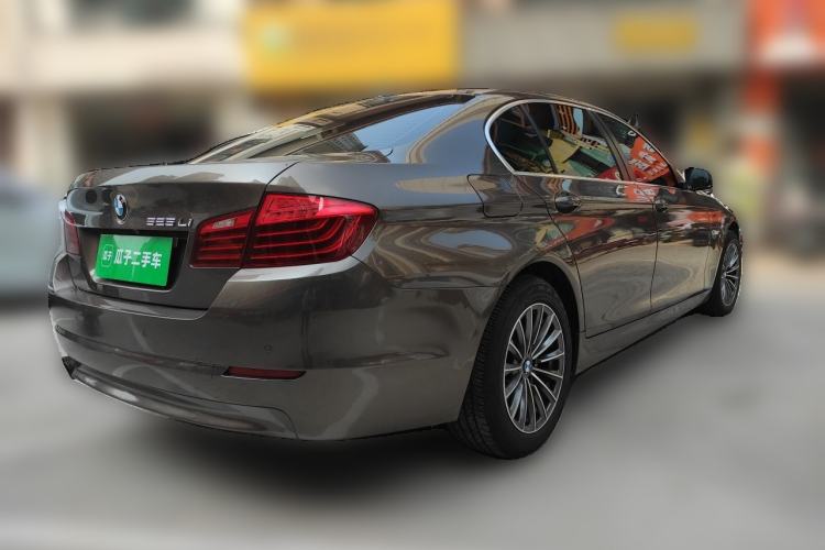 Used BMW 5 Series 2013 525Li Luxury Model Rear Right 45 Deg