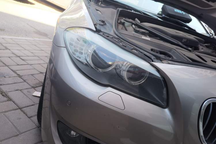 Used BMW 5 Series 2013 525Li Leading Model Right Front Headlight
